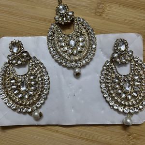 Women Earrings With Maang Tika