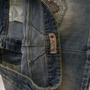 ✰Chain Accented Low Rise Y2k Denim Skirt✰