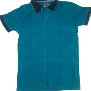 POLO T SHIRT XL SIZED