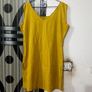 Used Sleeveless Kurta