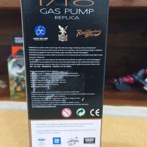 Road Signature 1/18 Gas Pump Replica