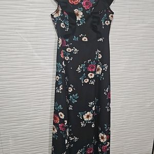 Clasdic Floral Black Gown