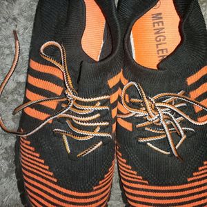 New Tag Missing UK 7 EU 40 Sports Shoes (Unisex)