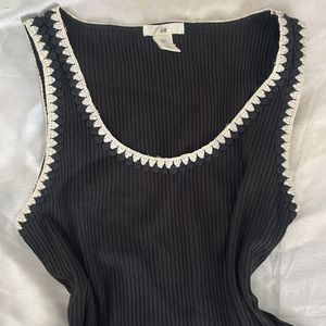 H&M embroidered neckline ribbed top