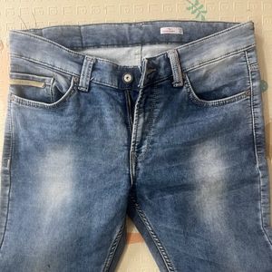 Men’s Blue Jeans In Brand New Condition