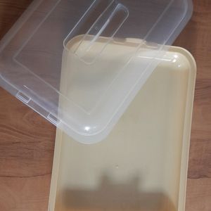 Snacks Storage With Lid