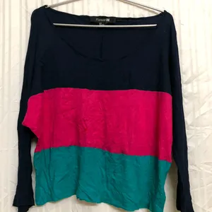 Forever 21 Long Sleeve Top