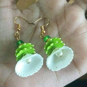 Cute Green Earrings