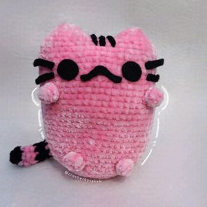 Pusheen Plushie