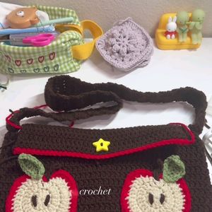 Crochet Apple Bag