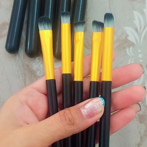 10 Makeup Brushes Set