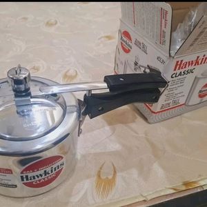 Hawkins Pressure Cooker 2L