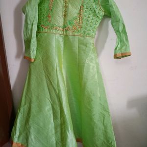 New Green Chudi With Pant