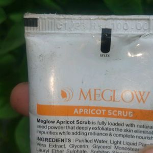 Papaya Sunscream And Apricut Scrub