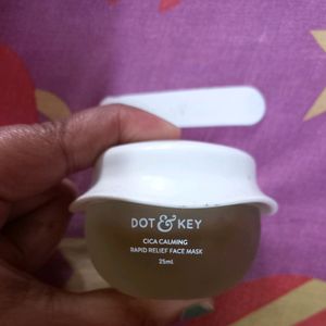 Dot & key cica calming rapid relife face mask