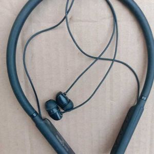 Hbs Bluetooth Neckband