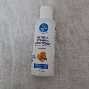 NATURAL VIT.C FACE TONER ANd Creams