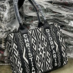 CD Black N White Tote