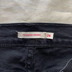 Levi’s 710 Super Skinny Jeans - Black