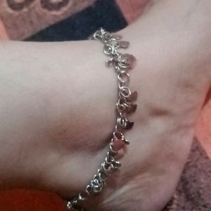 Anklet