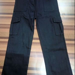 Black Cargo Jeans