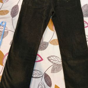 Levi's Courdroy Jean