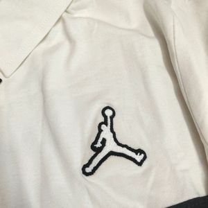 Jordan Men's Cream and Black Polo T-shirt