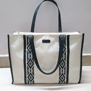 Tote Bag - Nestasia , Canvas