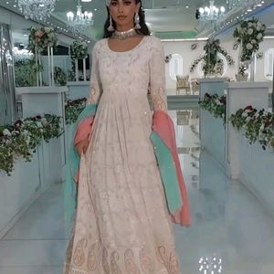 New Standard Pakistani Poshaq Dresses Beautiful Dr