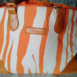 Handbags For Small Baby Moms