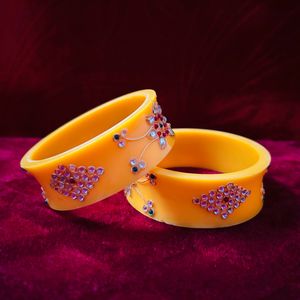 Plastic Kundan Bangles