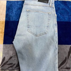 Mens Jeans (Length-38) Not Worn Once