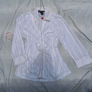 90s White Shirt 👕💌