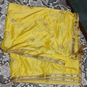 Yellow Suit Set With Dupatta 💫