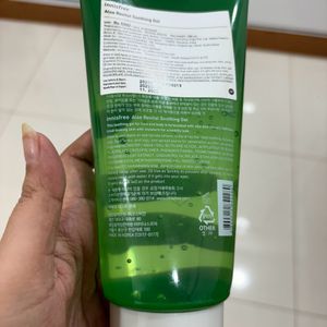 Innisfree Aloe Soothing Gel