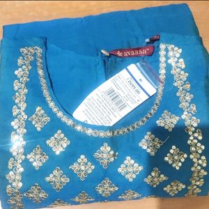 Avaasa Anarkali Kurta Set