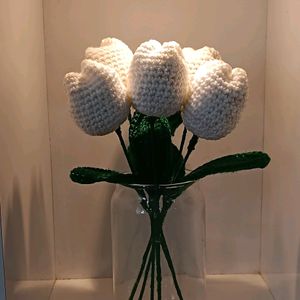 Prize Drop Alert💥🚨 Beautiful White Crochet Tulip