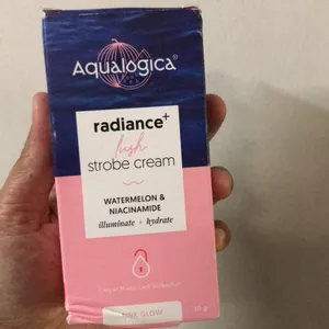 Aqualogica Strobe Cream