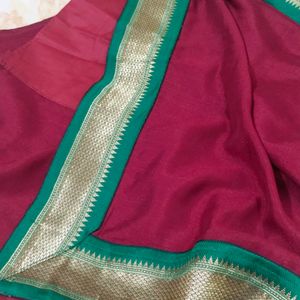 Beautiful saree. soft fabrics.small border.unused.