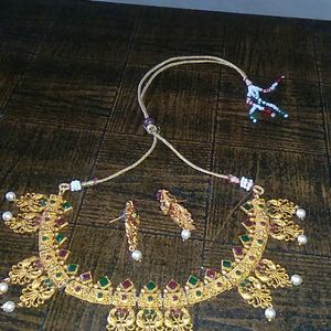 Necklace Set