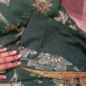 Grand Dark Green Shade Saree