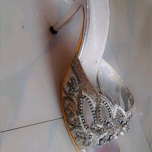 Silver Heel