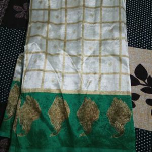 Checked Cotton Silk Graceful Saree