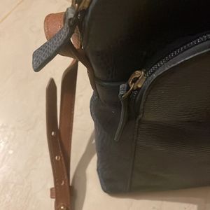 Sling Bag