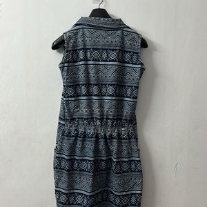 Denim Dress ( LIKE NEW )