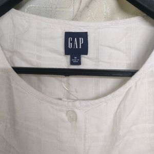 Gap Oversized top