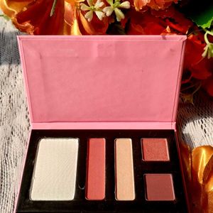 Myglamm Makeup Hot Damn - Face & Eye Kit