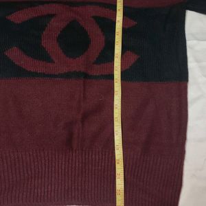 Chanel Pullover (Authenticity Unknown)