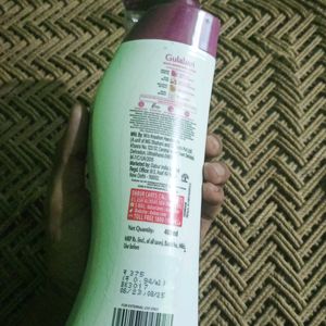 Dabur Gulabari Moisturizing BODY Lotion