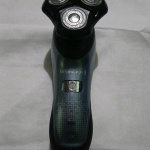 Remington Hyper Flex Series XR1330 Rotary Shaver